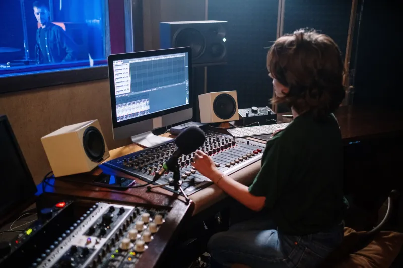 Blueprint in the Booth: Why Producers Worldwide Keep Studying Namie Amuro's Studio Playbook